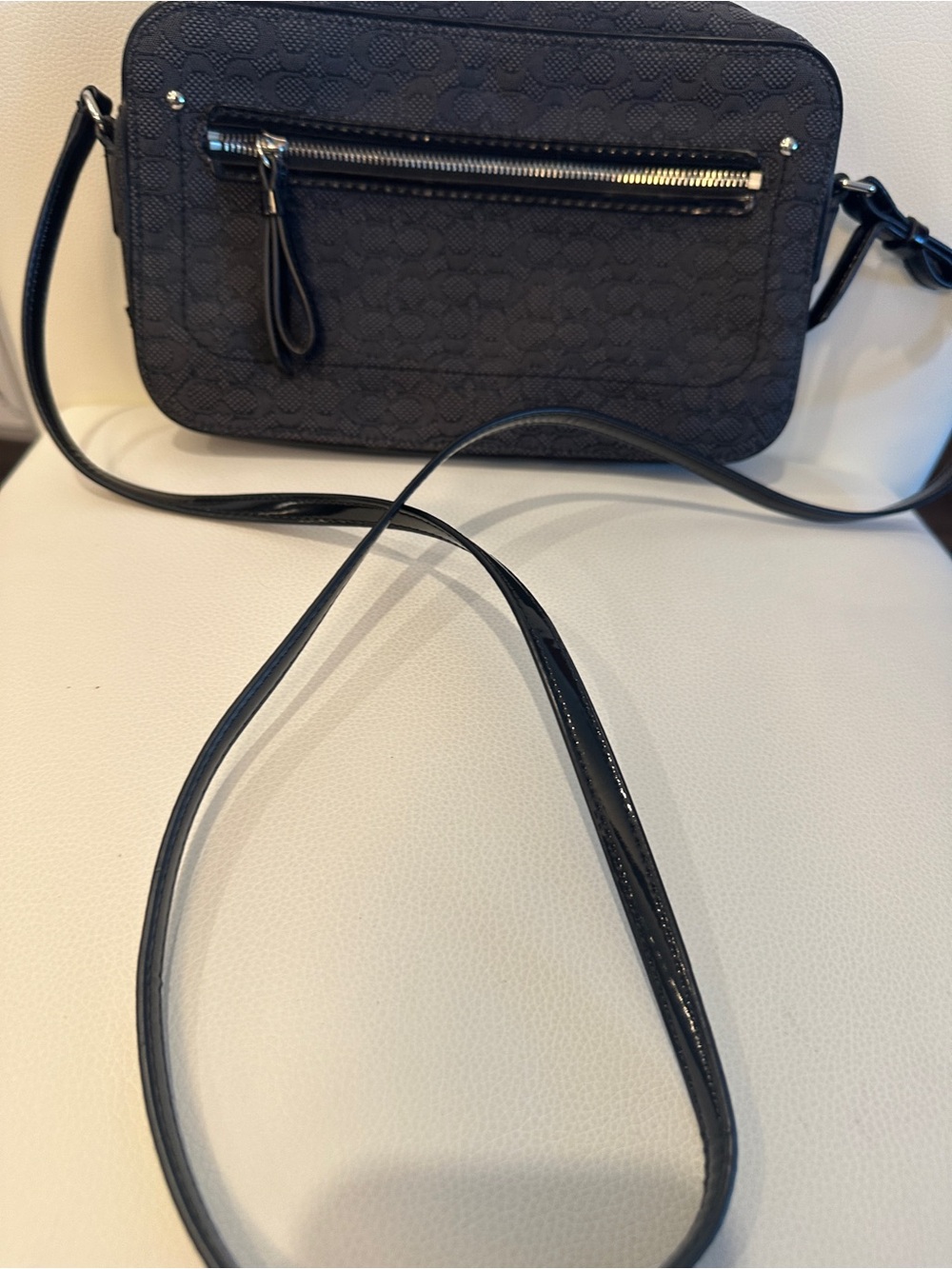 Coach Signature Jacquard Crossbody Swingpack Black Patent Trim Bag Needs Zipper